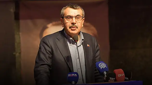 Bakan Tekin: 22 yılda eğitim yatırımları 3 katına çıktı