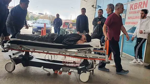 İşçilerin üzerine çelik halat düştü