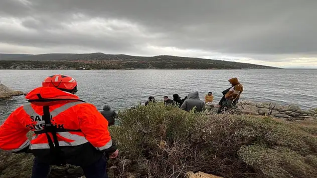 İzmir'de 33 kaçak göçmen yakalandı, 141 kaçak göçmen kurtarıldı