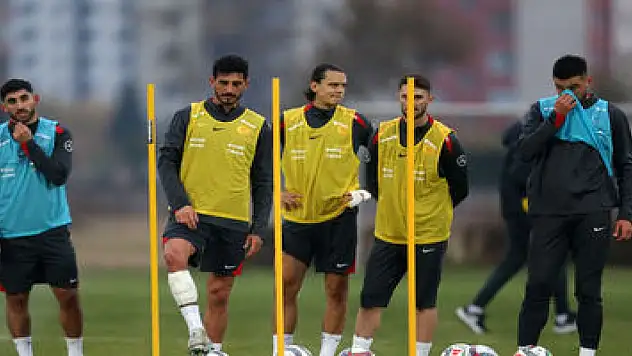 A Milli Takım'da Karadağ maçı hazırlıkları başladı