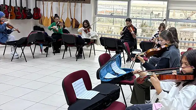 Karaman'da keman eğitimlerine yoğun ilgi