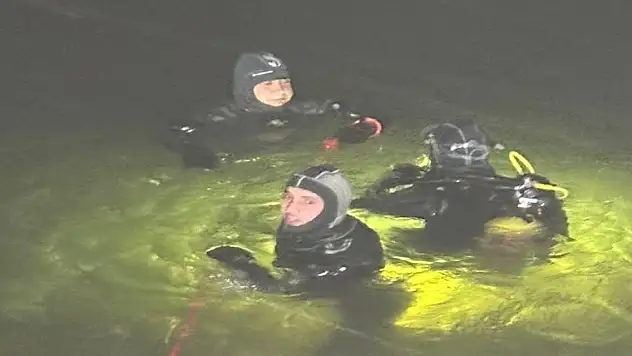 Otomobil gölete düştü, suda kaybolan şahıs ölü bulundu