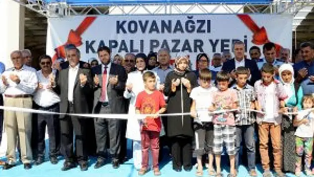 Meram'da kapalı pazar yeri açıldı