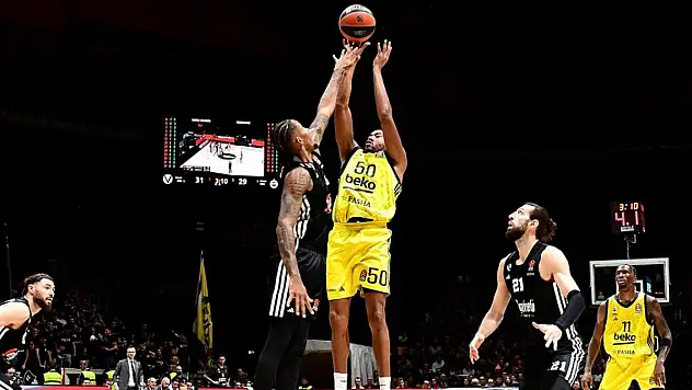 Fenerbahçe Beko, THY Avrupa Ligi'nde liderliğini sürdürdü