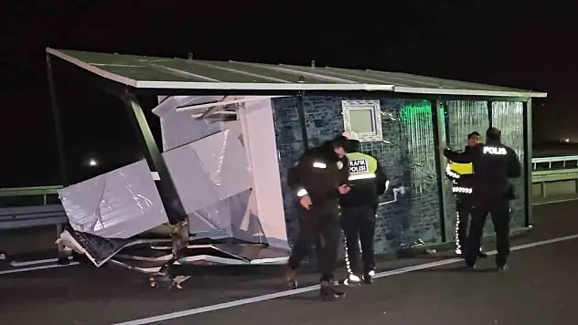 Aksaray'da polisin karayolunda konteyner mücadelesi
