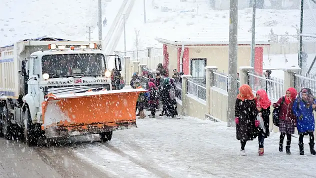 Aksaray'da okullara 1 gün 'kar' tatili