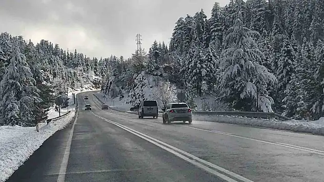 Konya'da gece tır ve kamyon geçişine kapatılan yol yeniden açıldı