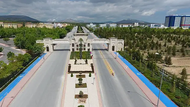 Selçuk Üniversitesi dünyada ilk 200'e girdi