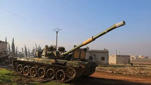 Rusya, Halep'te muhalifleri hedef aldı