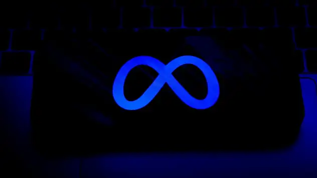 Meta, nükleer enerji geliştiricileri arıyor