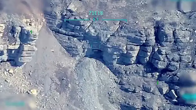 Son Dakika! İki bölgede hava harekatı: 9 PKK'lı terörist etkisiz hâle getirildi