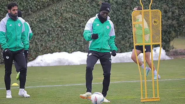 Konyaspor, Antalyaspor maçı taktiğini çalıştı!