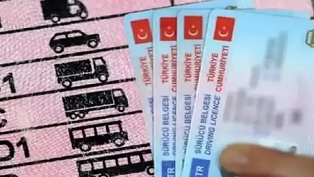 Ehliyet almak isteyenlere güzel haber! Yaş sınırı düşürüldü