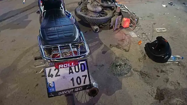 Konya'da iki motosiklet çarpıştı, sürücüleri yaralandı