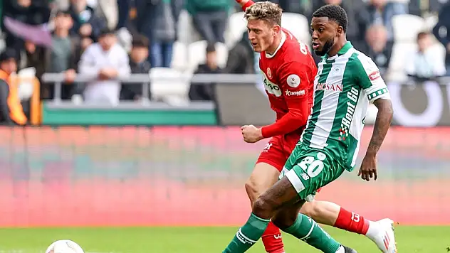 Konyaspor'da Bazoer de çözüm olmadı!