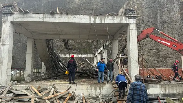 Trabzon'da inşaatta çökme meydana geldi, 1 işçi öldü, 3 işçi yaralandı