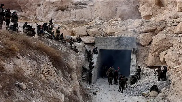 Münbiç'te yüksekliği 7 metreye varan devasa tünel ağı bulundu