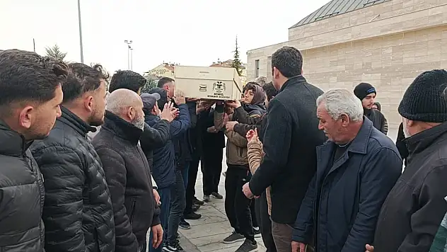 Konya'da öldürülen Eren, son yolculuğuna uğurlandı