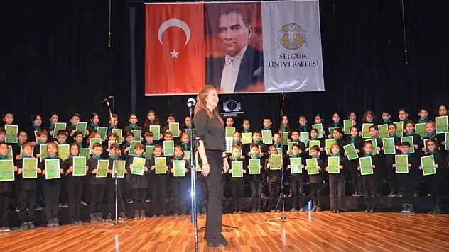 Yöntem'li öğrenciler Hz. Mevlana'yı andı