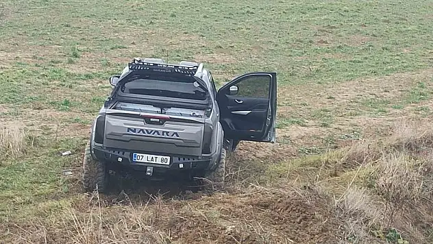 Konya'da kamyonet yoldan çıktı: 4 yaralı