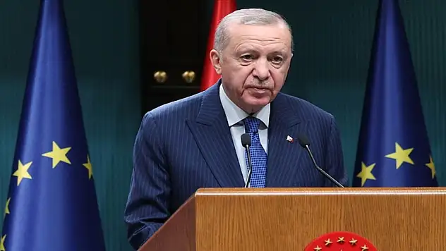 Son Dakika! Cumhurbaşkanı Erdoğan: Türkiye, PKK-DEAŞ'ı sahada bozguna uğratan tek ülkedir