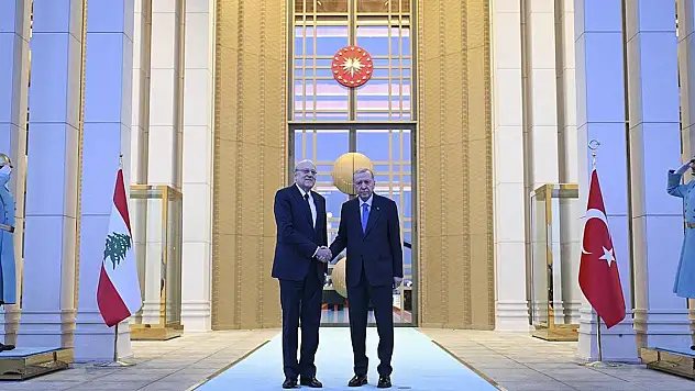 Cumhurbaşkanı Erdoğan, Lübnan Başbakanı Mikati'yi resmi törenle karşıladı