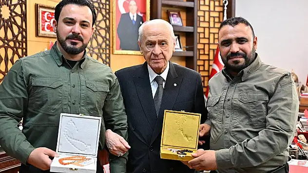 Bahçeli, Suriye'den gelen heyeti kabul etti