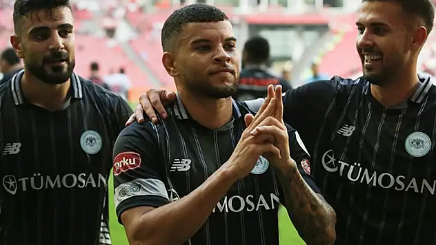 Konyasporlu Pedrinho'nun özel günü!