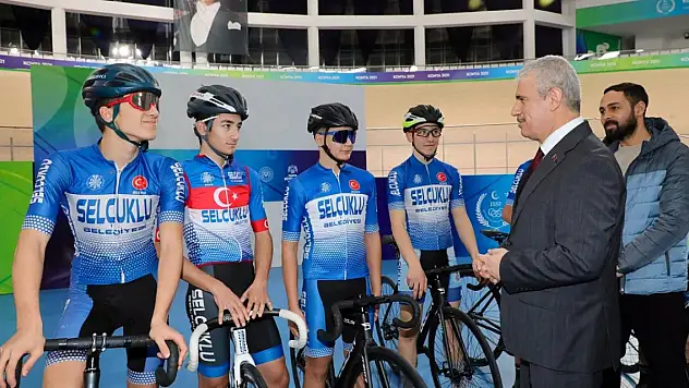 Vali İbrahim Akın, Konya Olimpik Veledromu'nu ziyaret etti