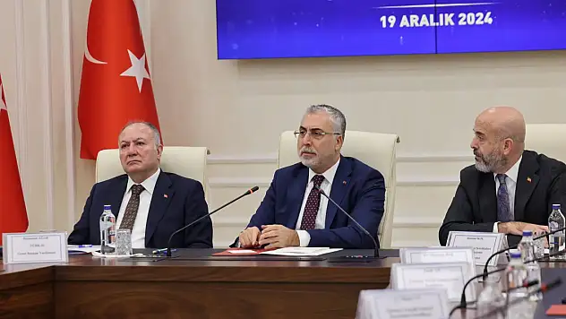 Asgari Ücret Komisyonu toplantısı sona erdi... İlk açıklamalar