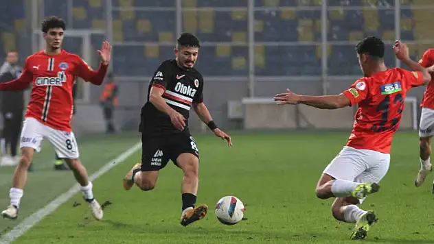 Ziraat Türkiye Kupası...Kasımpaşa, gençlerle turladı