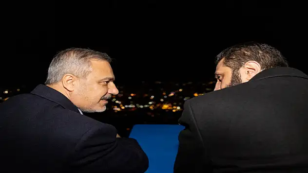 Bakan Fidan ve Ahmet eş-Şera Kasyun Dağı'nda!