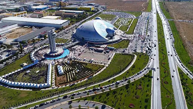 Bilim meraklısı binler Konya'da buluştu