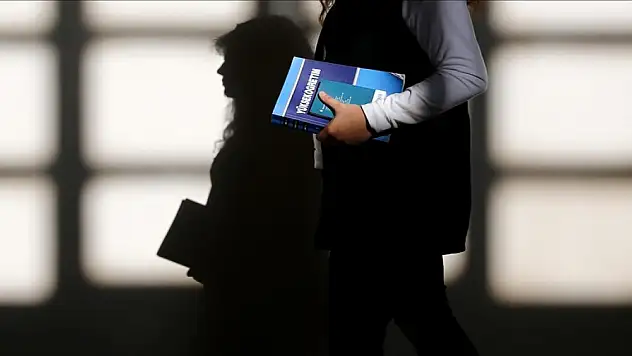 Altı üniversiteye 105 akademisyen alınacak