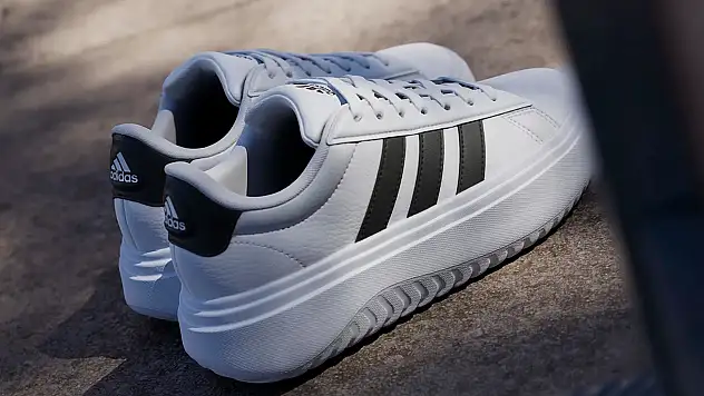 Ayakkabılarında Son Teknoloji: Her Adımda Konfor ve Performans!