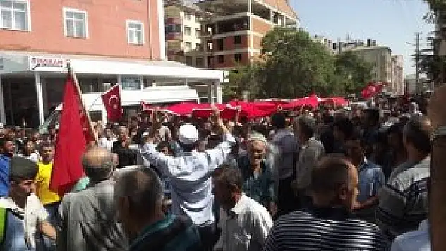 Konya'da Akkiseliler gönüllü asker olmak istedi