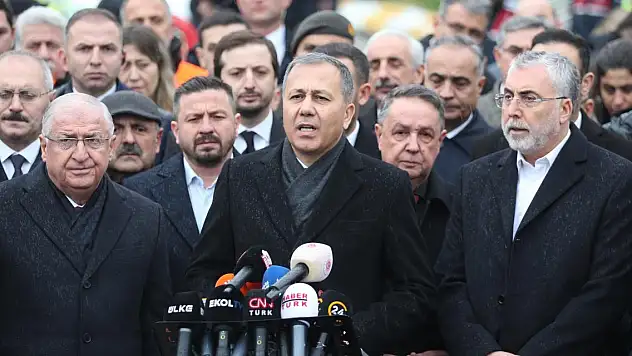 Bakanlardan Balıkesir'deki patlamada yaralananlara ziyaret