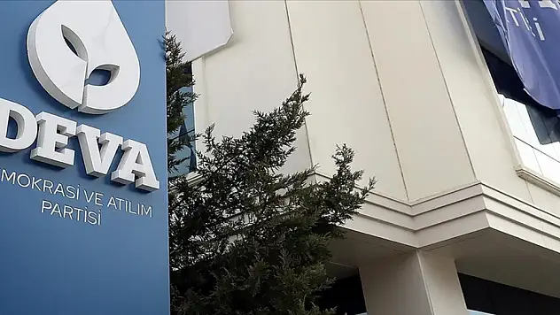 DEVA Partisinde üst düzey istifa