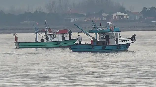 Samsun'da denizde kaybolan 2 balıkçıdan 1'inin cansız bedeni bulundu
