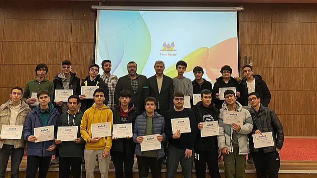 Mahmut Sami Ramazanoğlu AİHL'de liderlik eğitimi tamamlandı