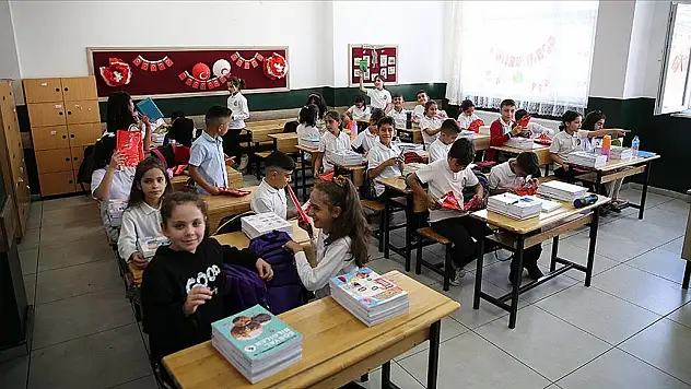 1 Ocak'ta okul var mı, tatil mi?