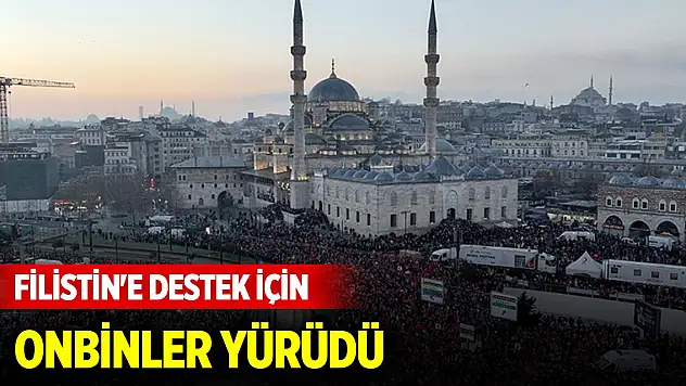 Filistin'e destek için on binlerce kişi Galata Köprüsü'nde buluştu