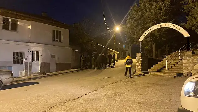 Yalnız yaşadığı evinde ölü bulundu