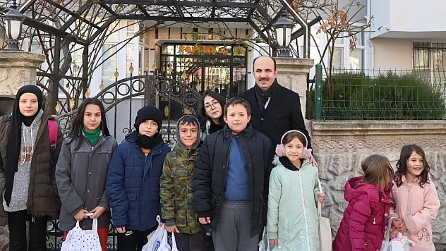 Başkan Altay çocukların Şivlilik coşkusuna ortak oldu