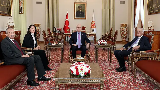 TBMM Başkanı Kurtulmuş, DEM Parti heyetini kabul etti