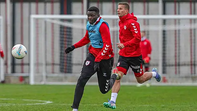 Samsunspor ile Trabzonspor 70. kez rakip olacak... Muhtemel 11'ler