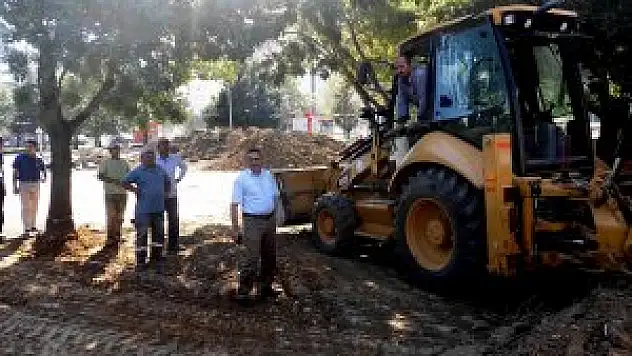 Şeydişehir'in merkezine şehir meydanı yapılıyor