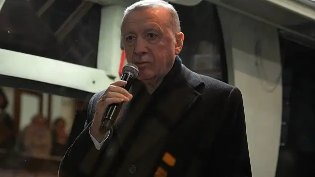 Cumhurbaşkanı Erdoğan, baba ocağı Rize'de vatandaşlara hitap etti
