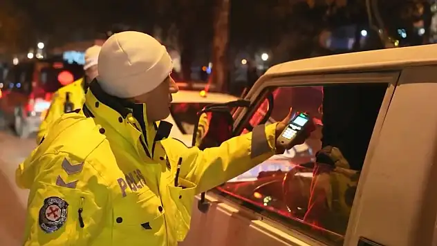 5 bin alkollü sürücüye ceza!