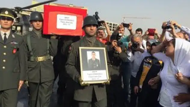'Bin oğlum olsa yine gönderir, yine şehit olmasını isterim'